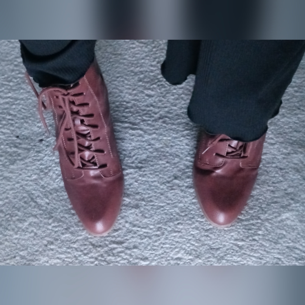 Heel boots - Picture 6 of 6